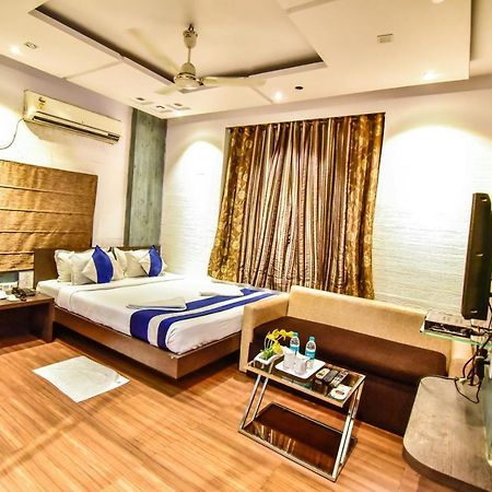 Hotel Heaven Kolkata Luaran gambar